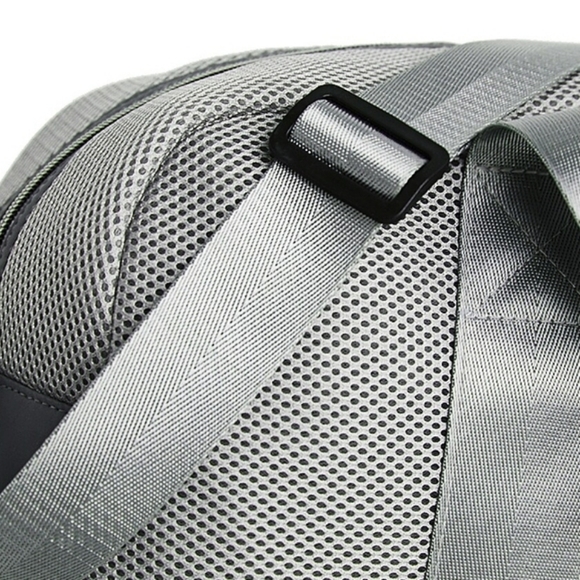 DSW Gray Duffle Bag - Picture 4 of 6